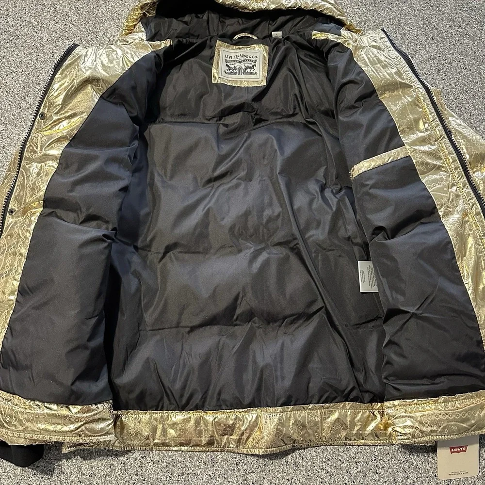 Levi's Puffer Jacket Men's L Gold Bandana Paisley Quilted Hooded  X2814 $225 - Picture 11 of 14
